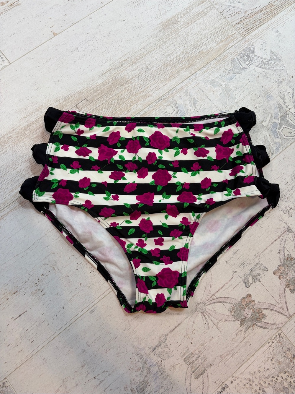 Hot Topic Striped Floral Print High Waist Bikini Bottoms Size Medium